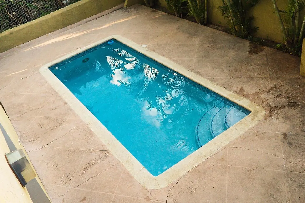 Apartment Luxury 2 Bedroom 2 Bathroom City Oasis Kingston