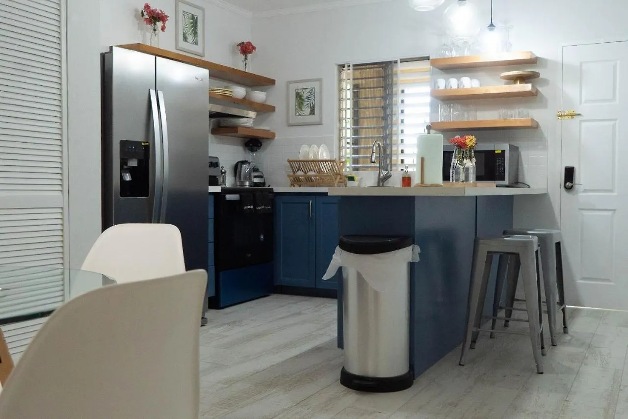 Luxury 2 Bedroom 2 Bathroom City Oasis Kingston 0*,  Jamaika