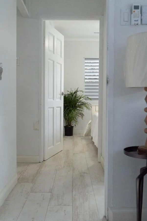 Apartment Luxury 2 Bedroom 2 Bathroom City Oasis Kingston